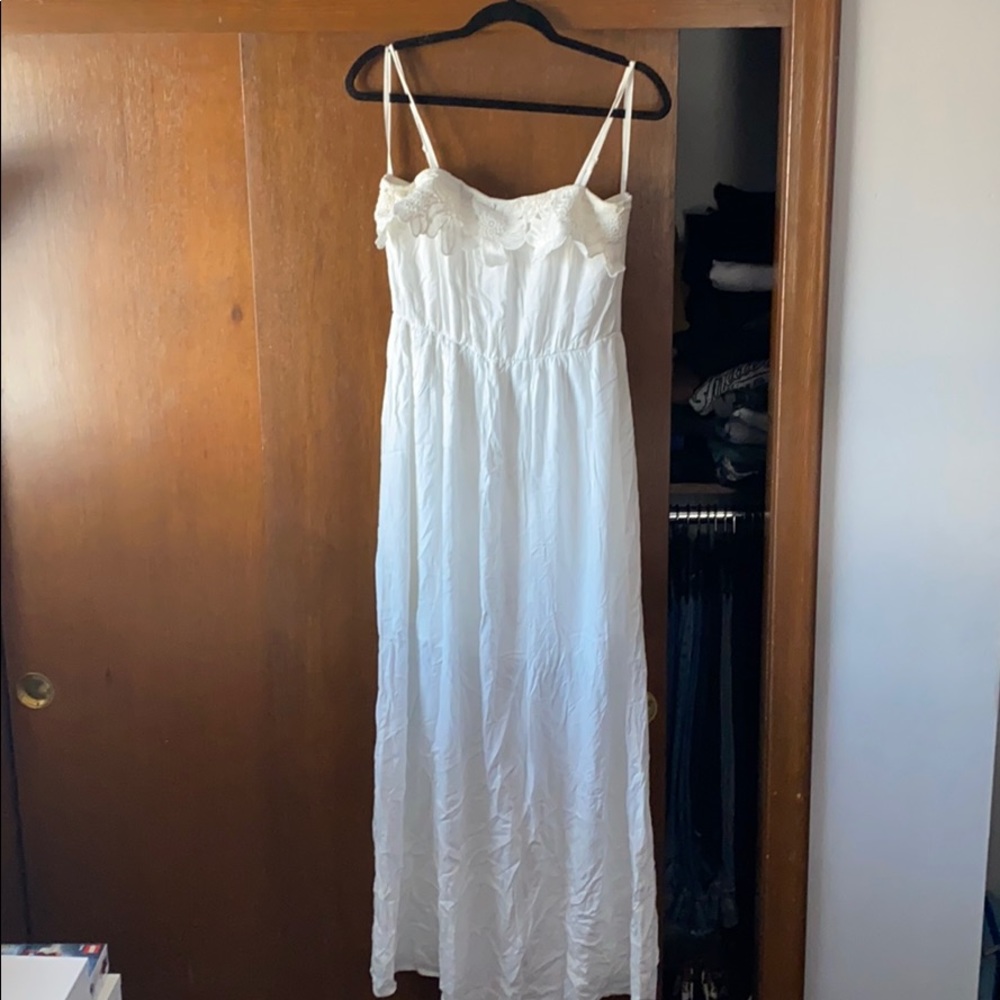 ⭐️ SALE ⭐️ DOE + RAE MAXI DRESS